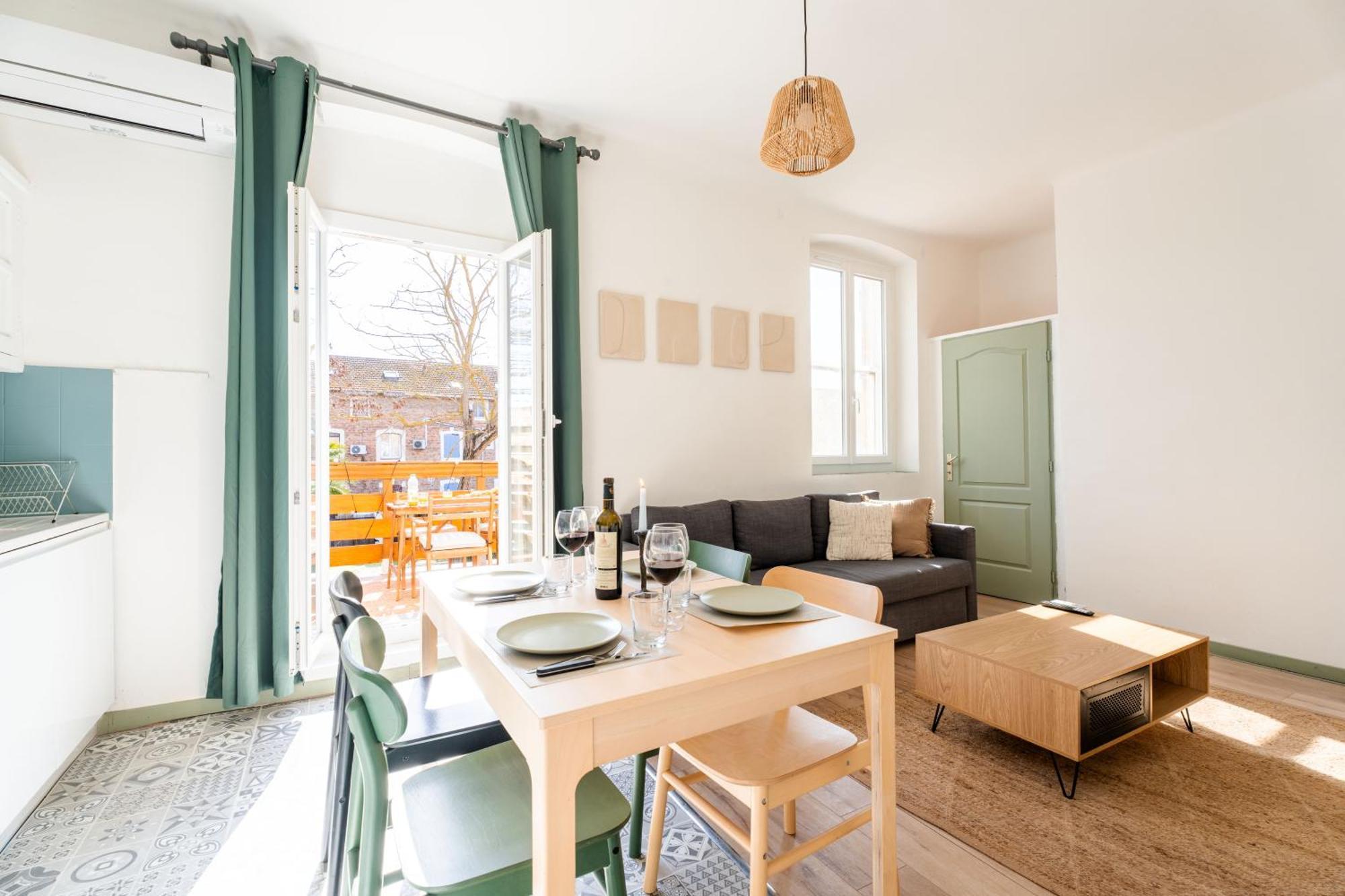 Grand Appartement Familiale - Camargue سالين دي جيرو المظهر الخارجي الصورة