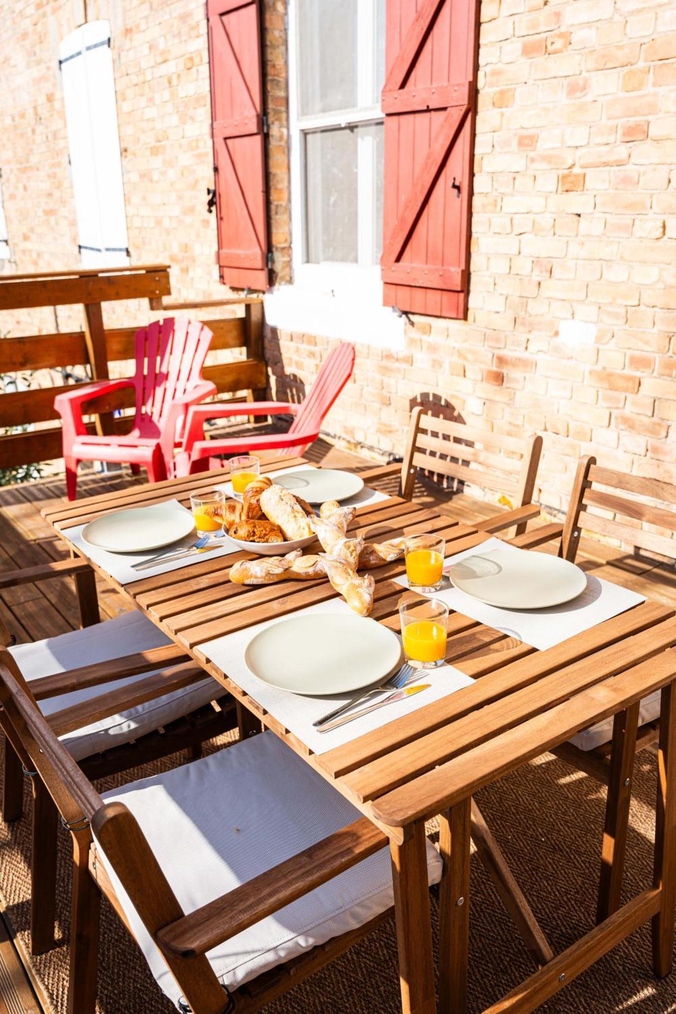 Grand Appartement Familiale - Camargue سالين دي جيرو المظهر الخارجي الصورة